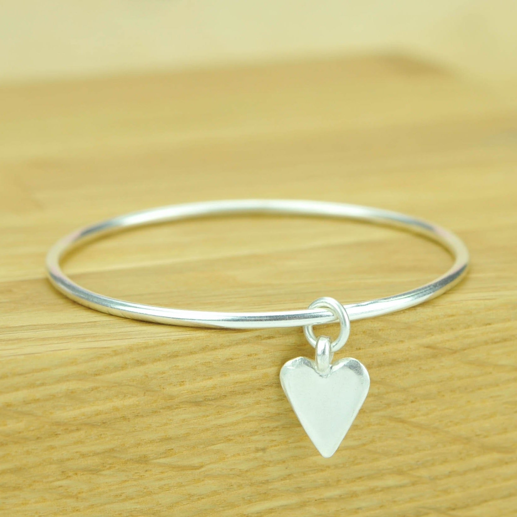 Midi sterling silver Hammered Bangle with Chunky Heart Charm