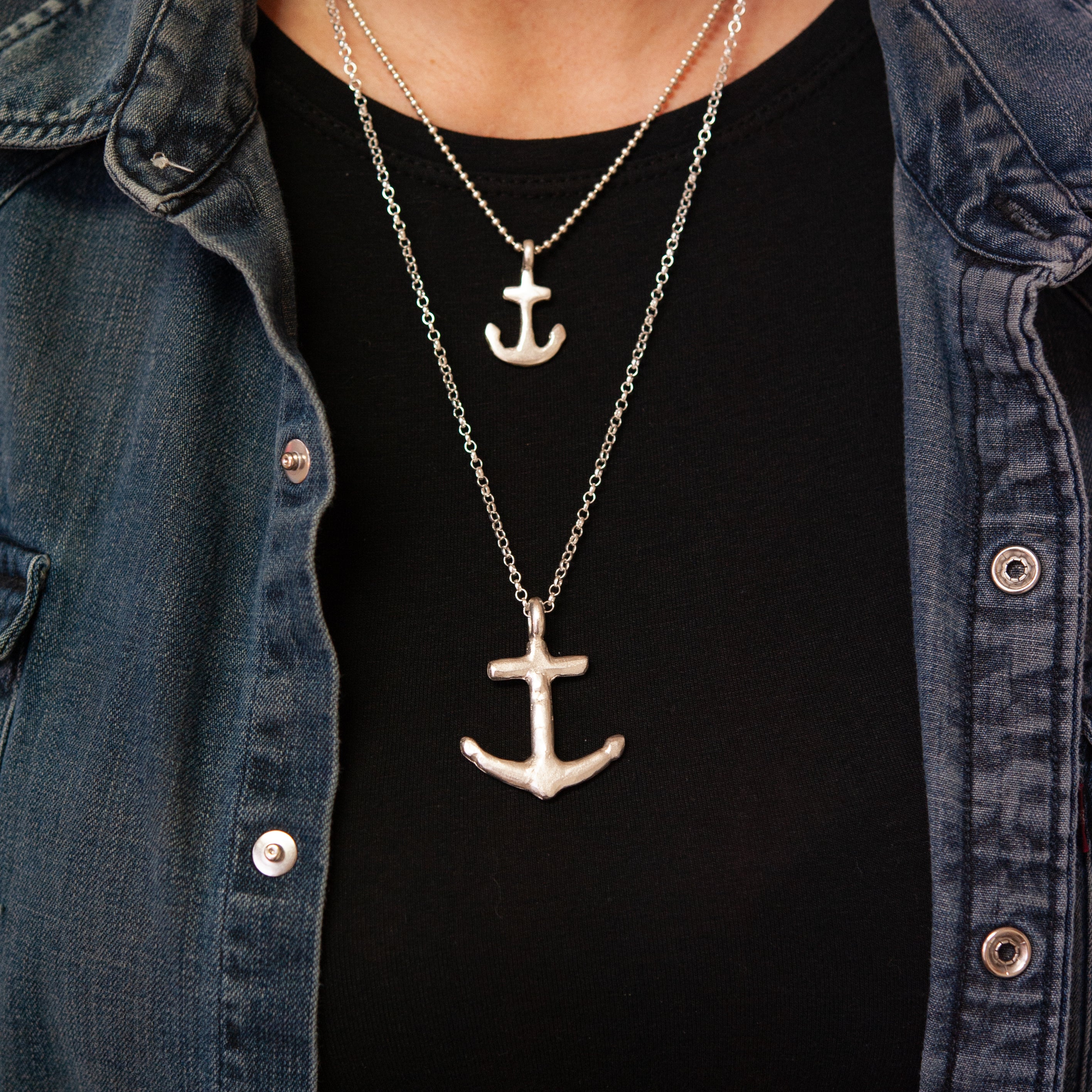 Belle & Bee large anchor necklace