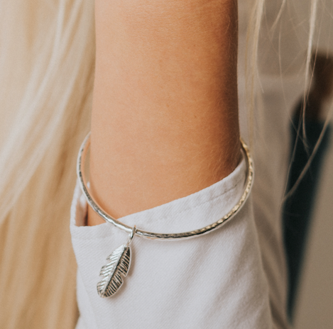 Belle & Bee sterling silver feather bangle