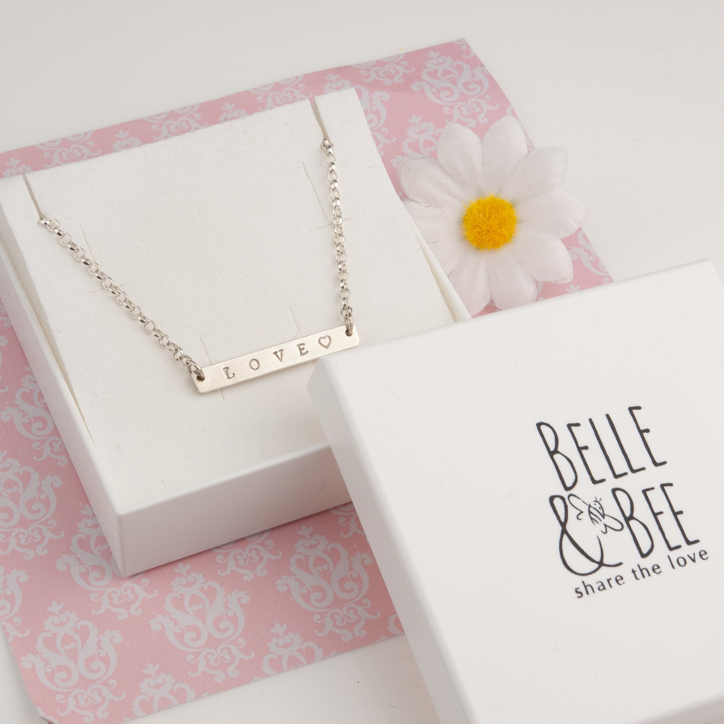 Belle & Bee bar necklace
