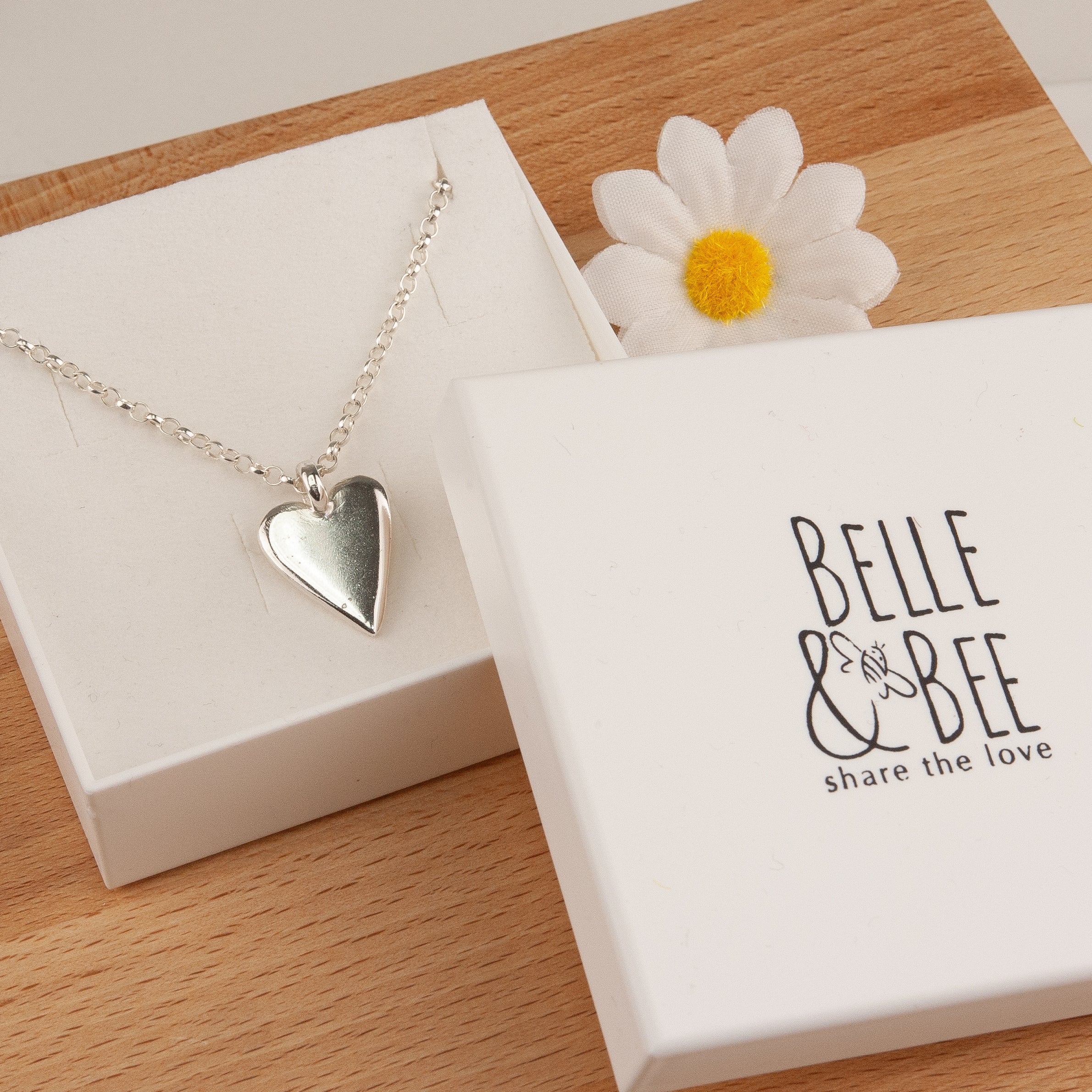 Belle and Bee Sterling Silver Midi Chunky Heart Necklace